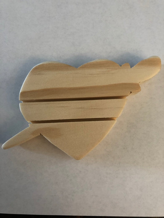 Wood heart and dagger soap tray
